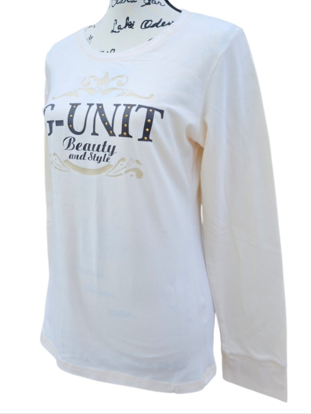 G-UNIT Women's Cream Long Sleeve Graphic Tee - Picture 5 of 8